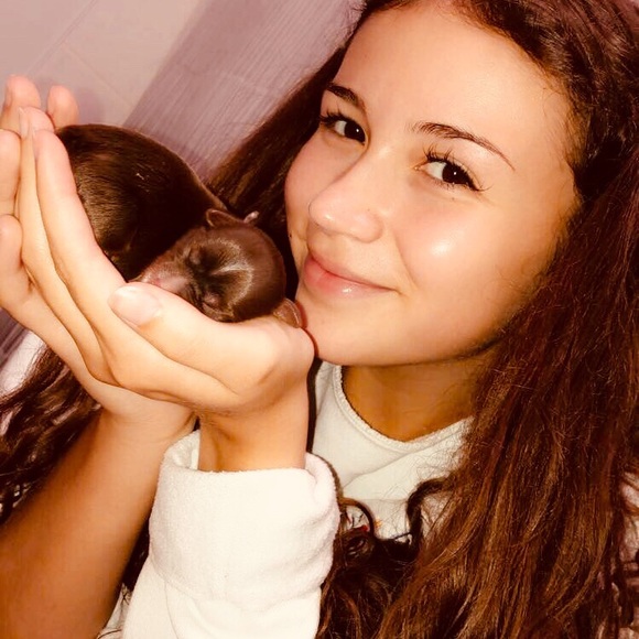 Meet your Posher, Shannon - Picture 1 of 1